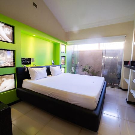 Motel Platinum Londrina Esterno foto