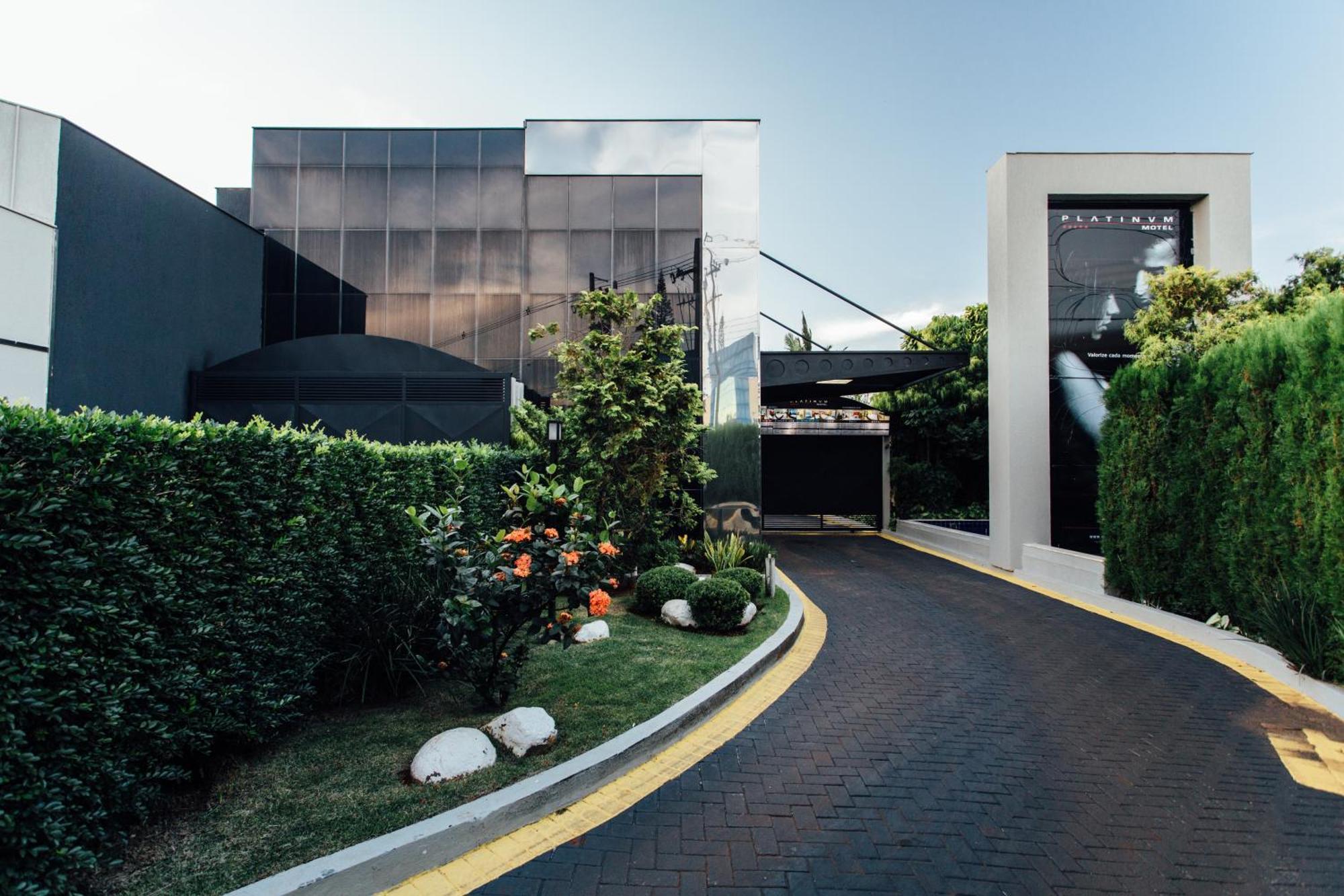 Motel Platinum Londrina Esterno foto
